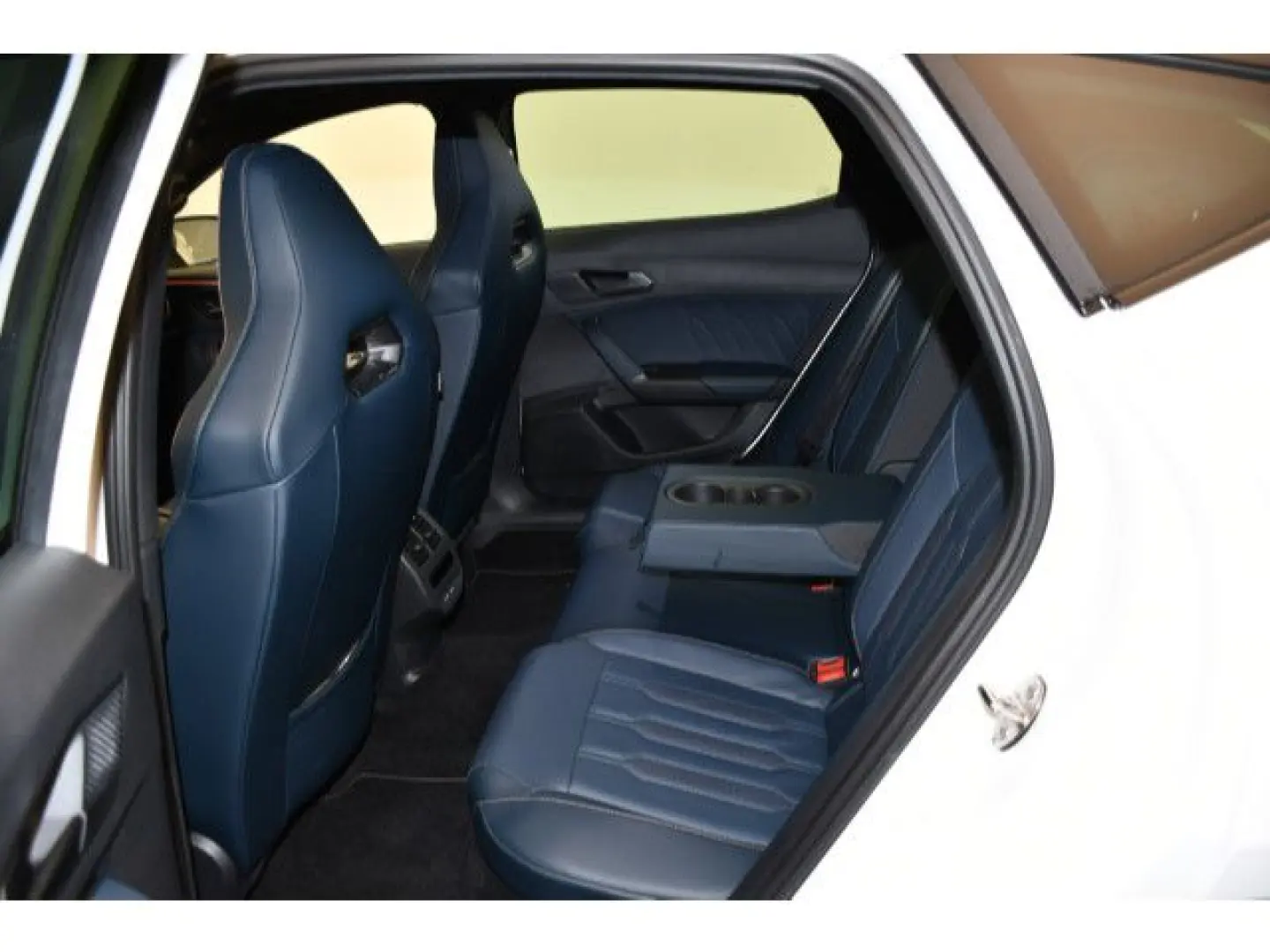 Formentor 1.4 TSI e-Hybrid DSG VZ Pano/AHK/LED/A