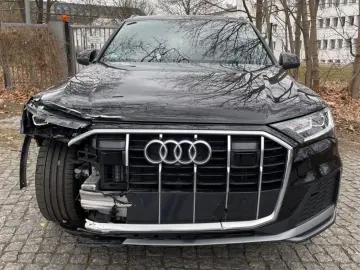 Q7 50 TDI quattro S line  210kw ERST 17 TKM PANO