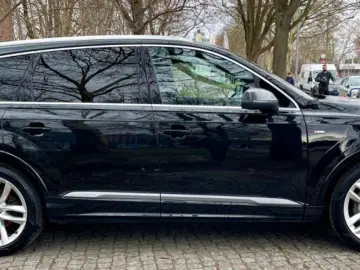 Q7 50 TDI quattro S line  210kw ERST 17 TKM PANO
