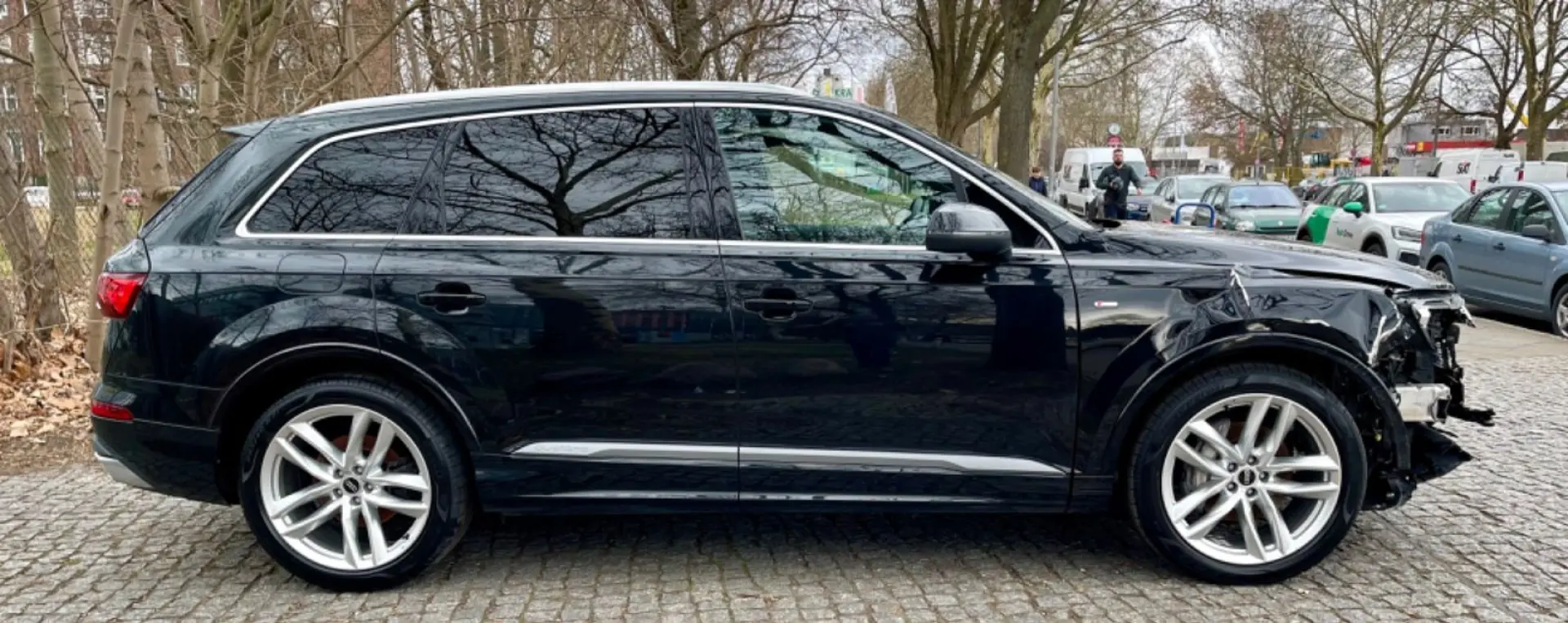Q7 50 TDI quattro S line  210kw ERST 17 TKM PANO