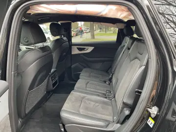 Q7 50 TDI quattro S line  210kw ERST 17 TKM PANO