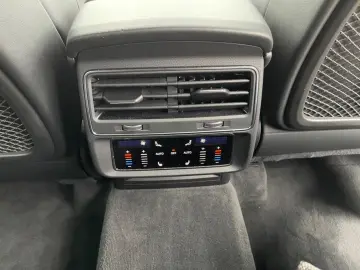 Q7 50 TDI quattro S line  210kw ERST 17 TKM PANO