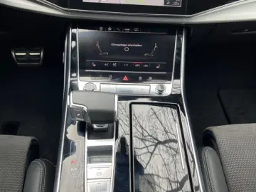 Q7 50 TDI quattro S line  210kw ERST 17 TKM PANO