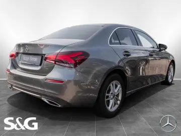 A 200 d Limousine Progressive Edition 19 RüKam