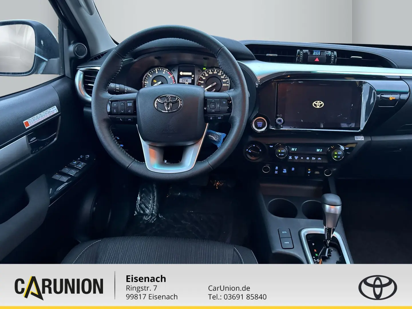 Hilux 2,4 AT COMFORT+AHZV+WANNE
