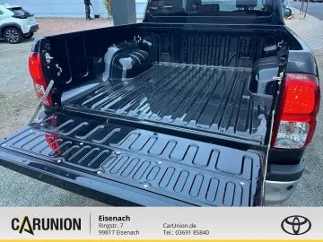 Hilux 2,4 AT COMFORT+AHZV+WANNE