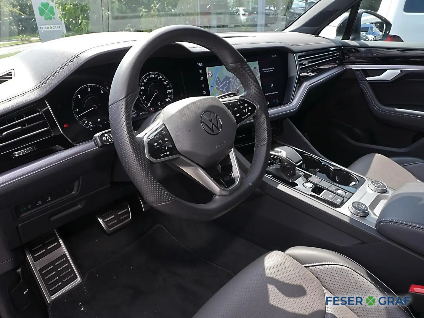Touareg R-Line 4Motion 3.0 TDI PANO,AHK,RFK,LED