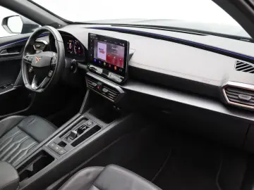 Formentor VZ 2.0TSI 4Drive DSG / Navi, Pano, AHK