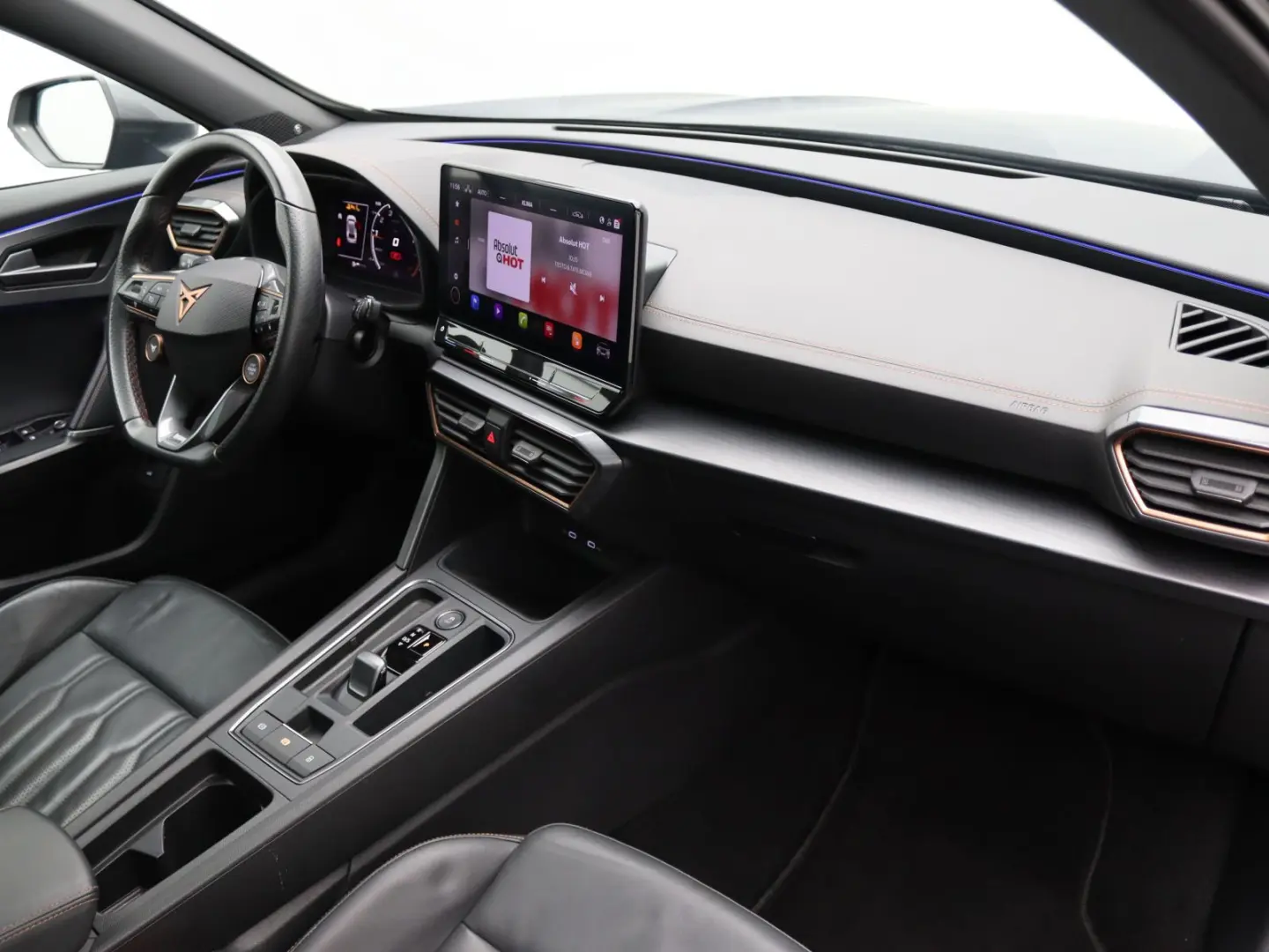 Formentor VZ 2.0TSI 4Drive DSG / Navi, Pano, AHK