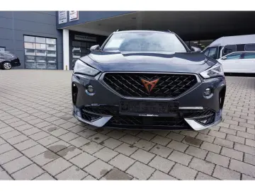 Formentor VZ 2.0 TSI 4Drive DSG Pano Navi LED AC