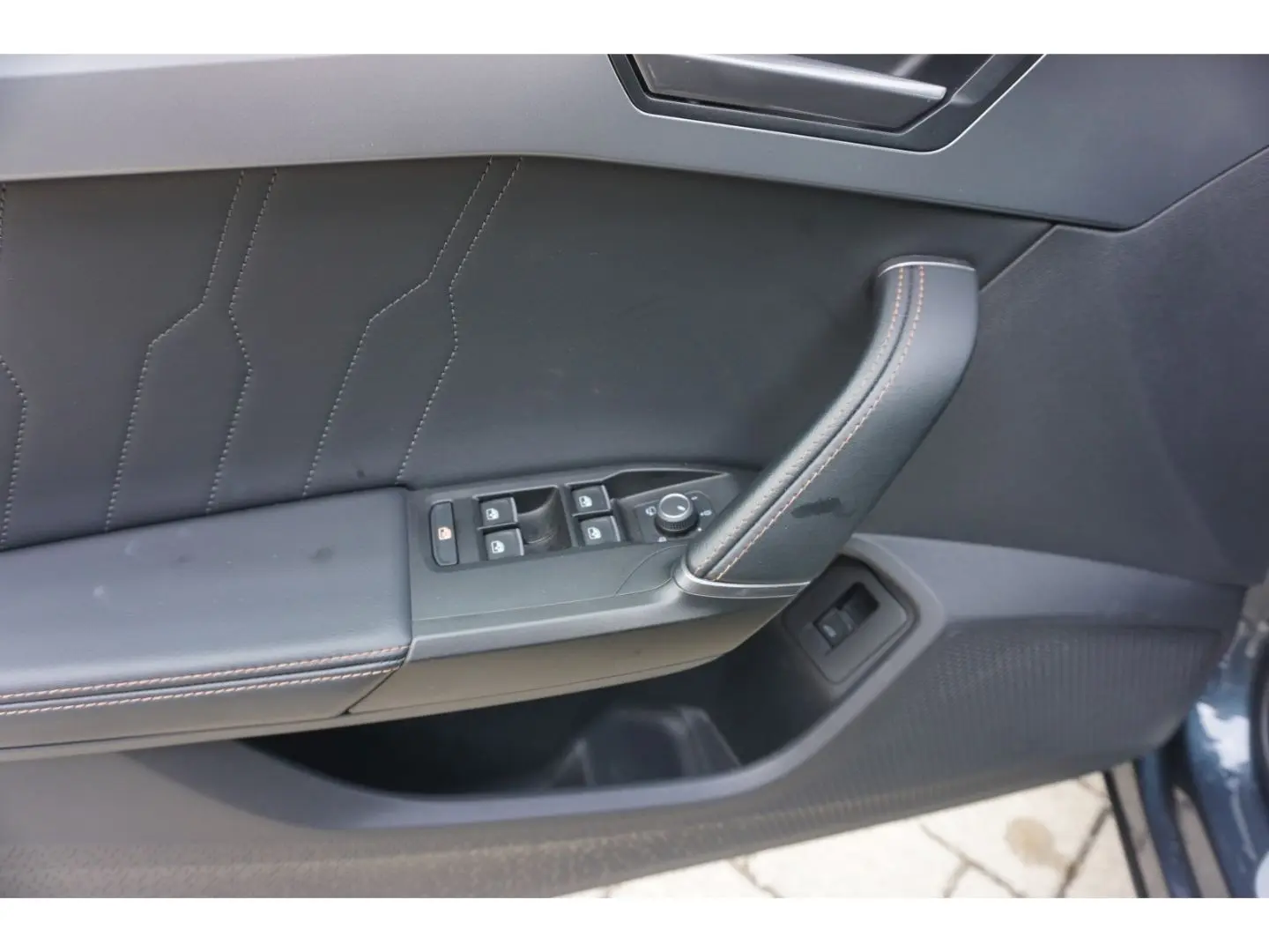 Formentor VZ 2.0 TSI 4Drive DSG Pano Navi LED AC