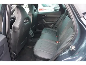 Formentor VZ 2.0 TSI 4Drive DSG Pano Navi LED AC