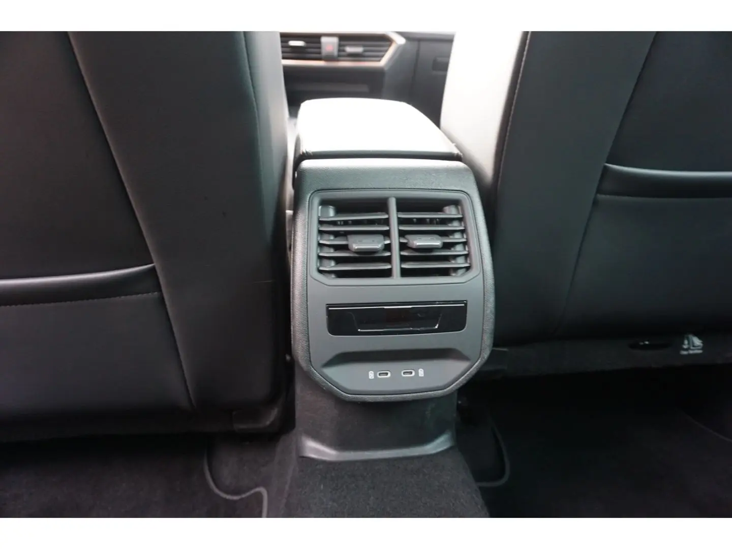 Formentor VZ 2.0 TSI 4Drive DSG Pano Navi LED AC