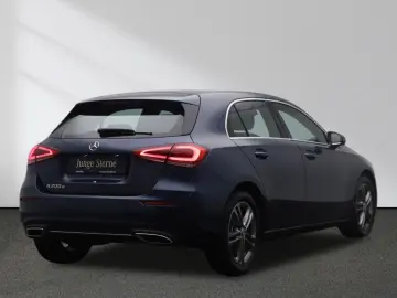 A 200 d Progressive Rückfahrkamera Ambiente LED