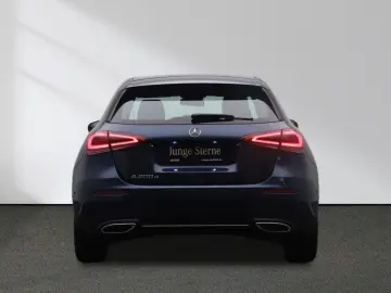 A 200 d Progressive Rückfahrkamera Ambiente LED