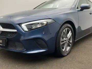 A 200 d Progressive Rückfahrkamera Ambiente LED