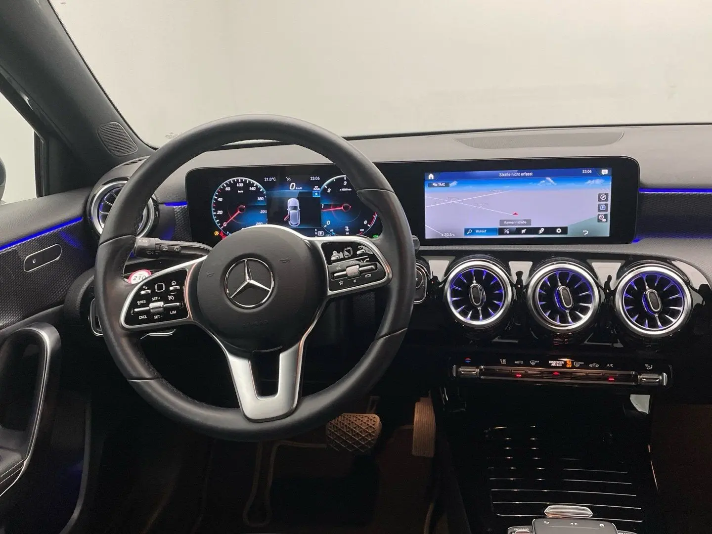 A 200 d Progressive Rückfahrkamera Ambiente LED