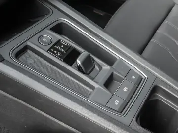 Formentor VZ 2.0 TSI 4Drive DSG PANO+RFK+LED+SHZ