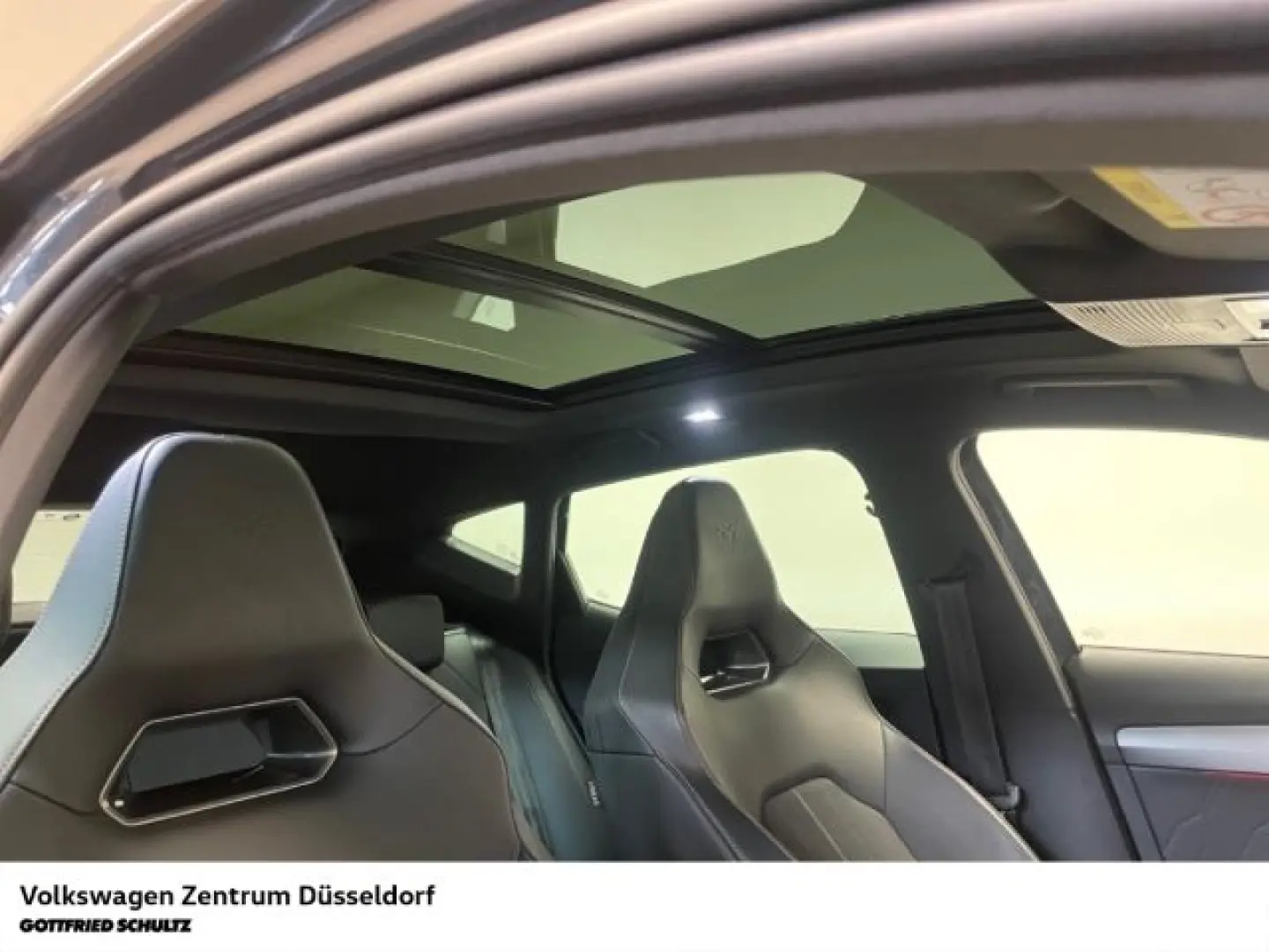 Formentor VZ 2.0 TSI DSG 4Drive Panoramadach