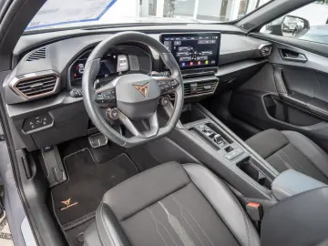 Formentor VZ 2.0 TSI 4Drive KAMERA NAVI ACC LED