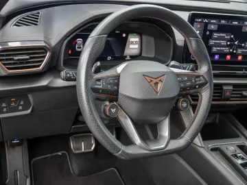 Formentor VZ 2.0 TSI 4Drive KAMERA NAVI ACC LED