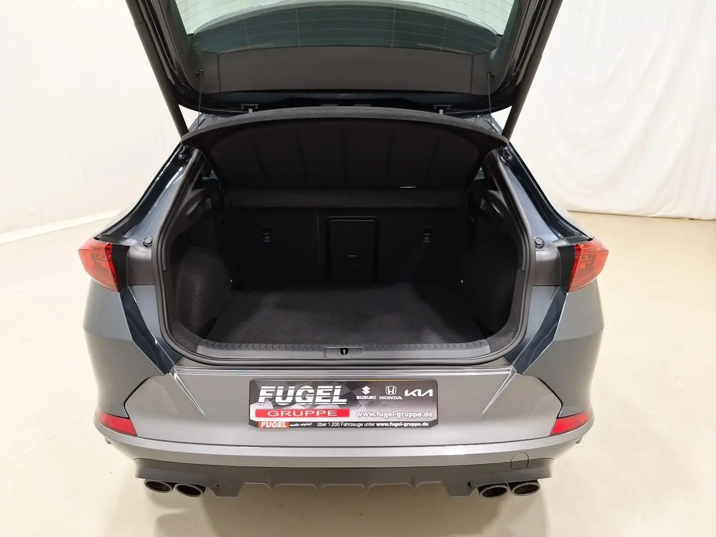 Formentor 2.0 16V TSI DSG VZ 4Drive virt.Cock.|L