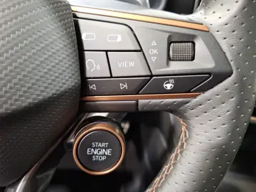 Formentor 2.0 16V TSI DSG VZ 4Drive virt.Cock.|L