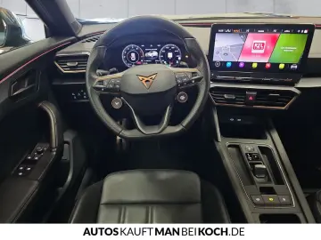 Formentor VZ 2.0TSI 4x4 DSG PDC LED PANO BEATS