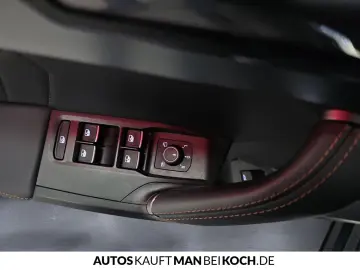 Formentor VZ 2.0TSI 4x4 DSG PDC LED PANO BEATS