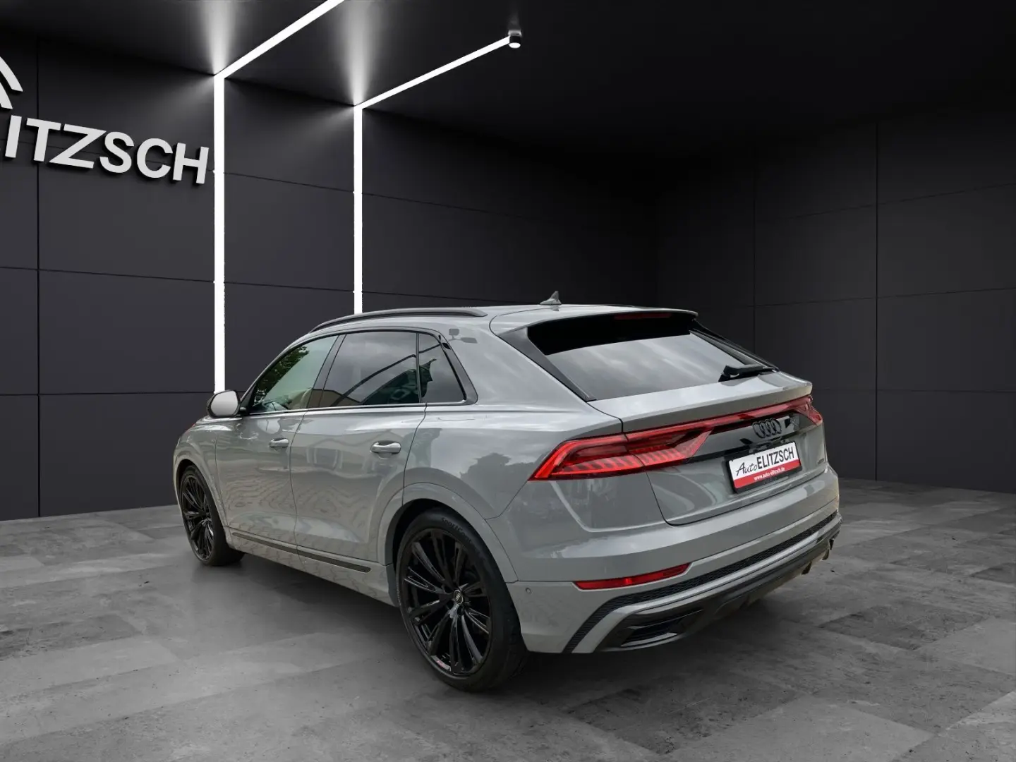 Q8 50 TDI Q competition plus S-Line STH Matrix A
