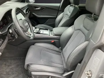 Q8 50 TDI Q competition plus S-Line STH Matrix A