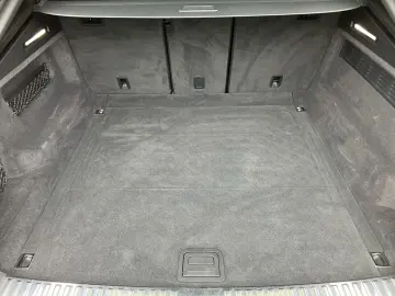 Q8 50 TDI Q competition plus S-Line STH Matrix A