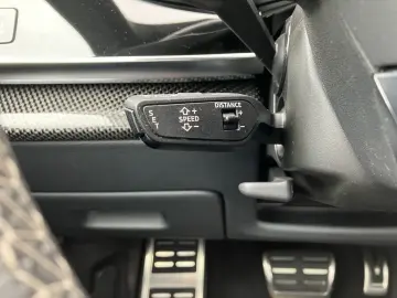 Q8 50 TDI Q competition plus S-Line STH Matrix A
