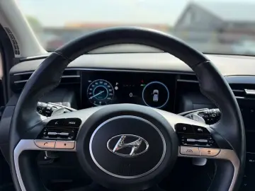 Tucson 1.6T Plug-In Hybrid 4WD Prime LED Navi Ka