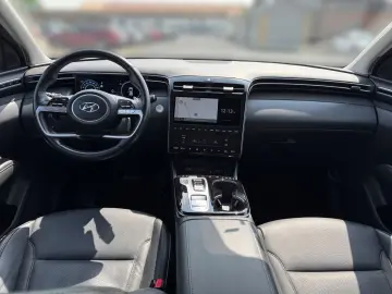 Tucson 1.6T Plug-In Hybrid 4WD Prime LED Navi Ka