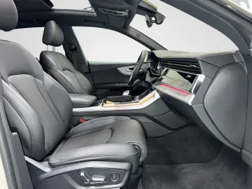 Q8 50 TDI QU S LINE BLACK MATRIX PANO AHK HUD SO