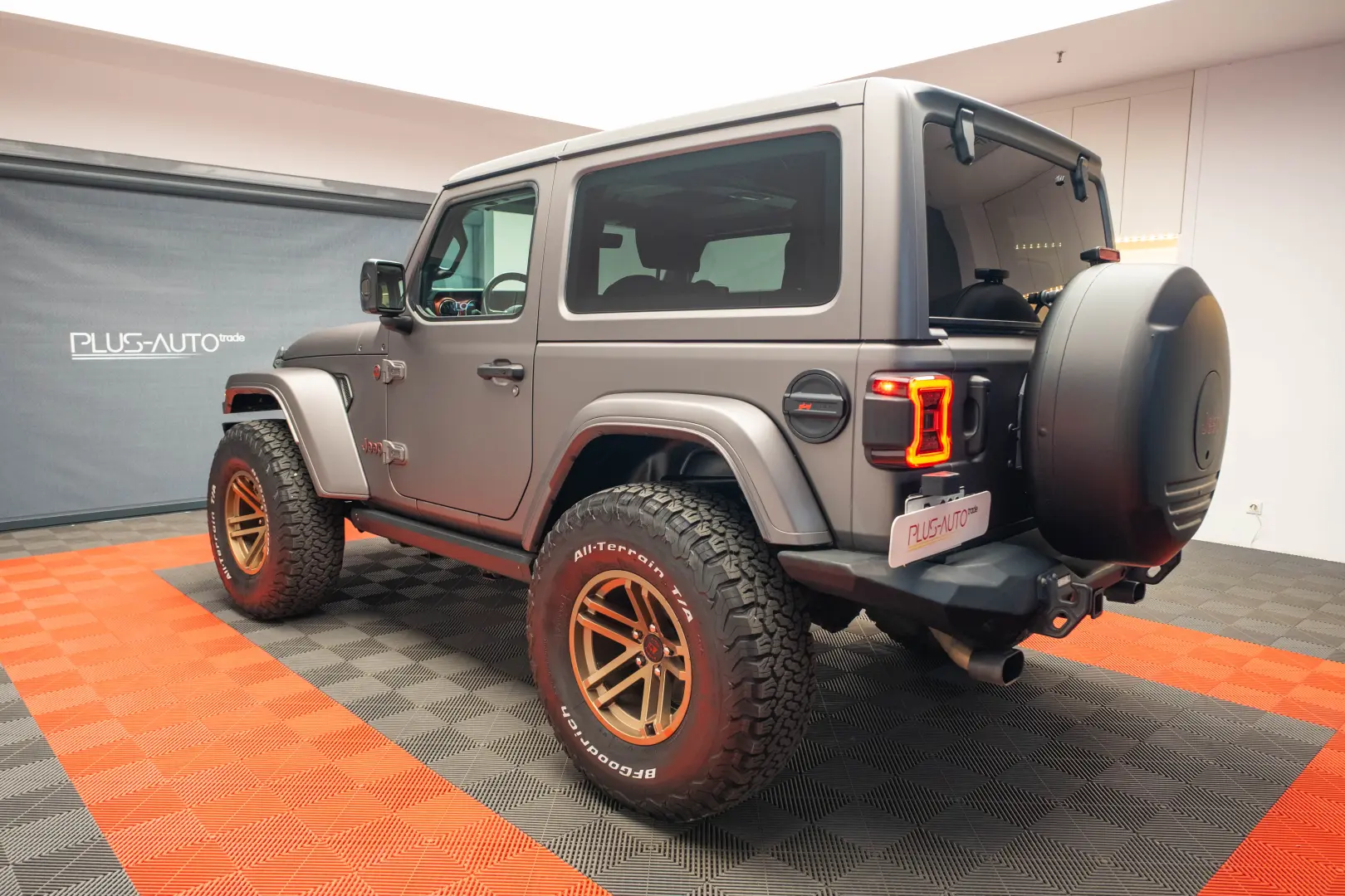 Jeep WRANGLER Rubicon 3 usi