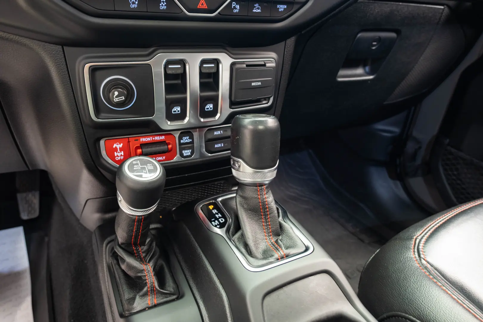 Jeep WRANGLER Rubicon 3 usi