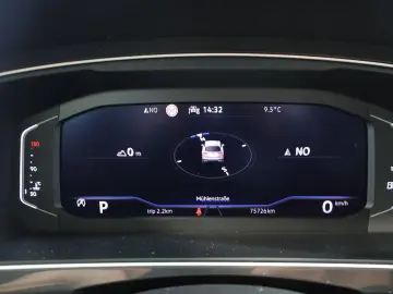 Tiguan 2.0 TDI DSG Life AID+ACC+KAM+LED+NAVI+17