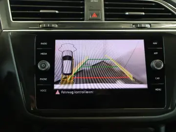 Tiguan 2.0 TDI DSG Life AID+ACC+KAM+LED+NAVI+17