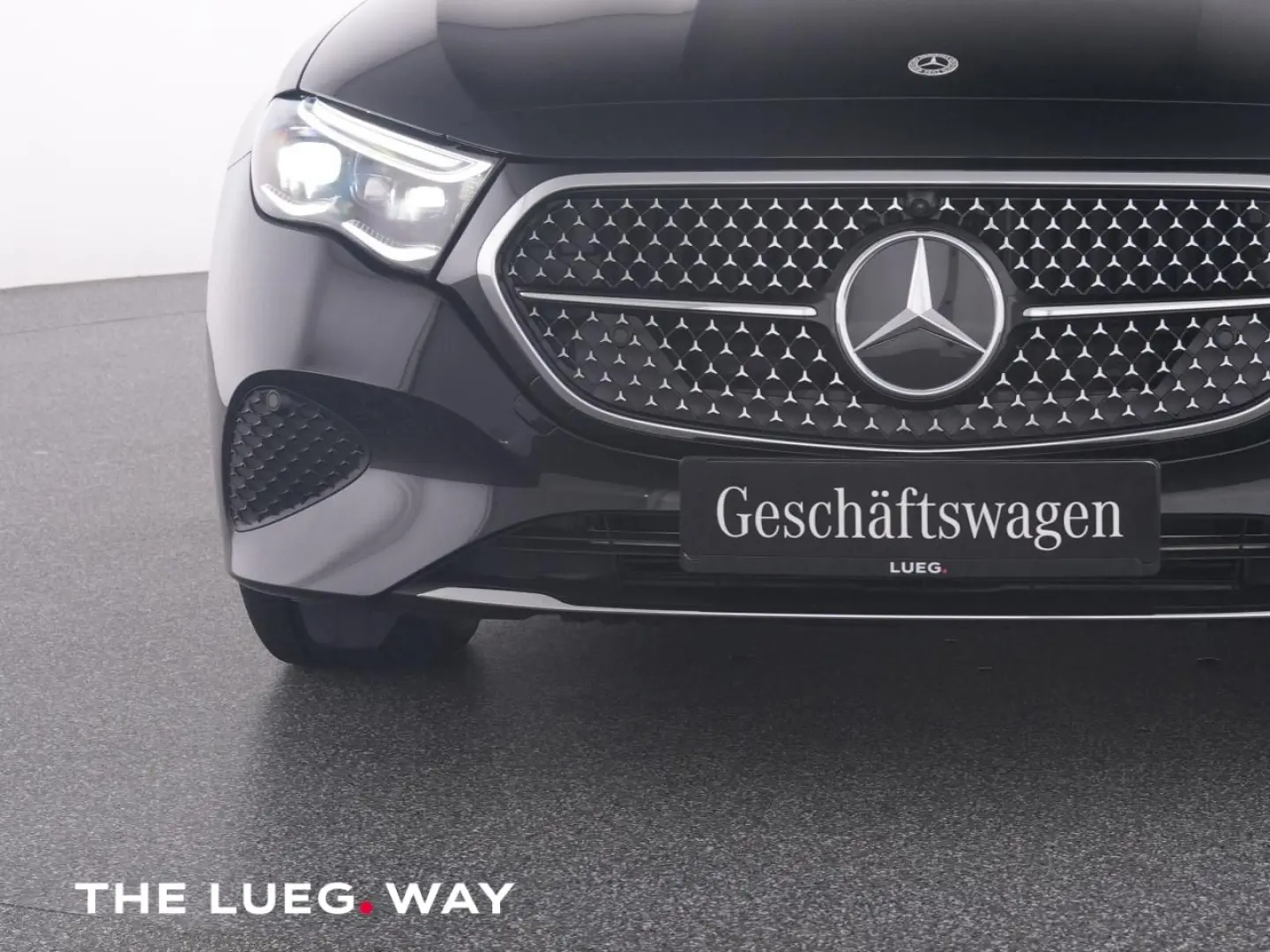 E 300 e 4M SUPERSCREEN+AHK+BURMESTER+SITZKLIMA++