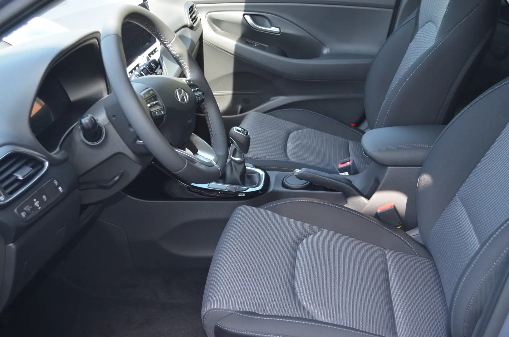 NOUL i30 1.5 DPi 96CP 5DR COMFORT