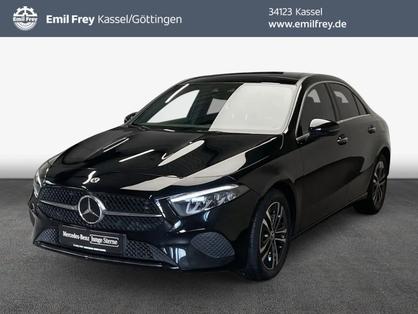 MERCEDES BENZ A200 Limo Progressive PANO LEASING