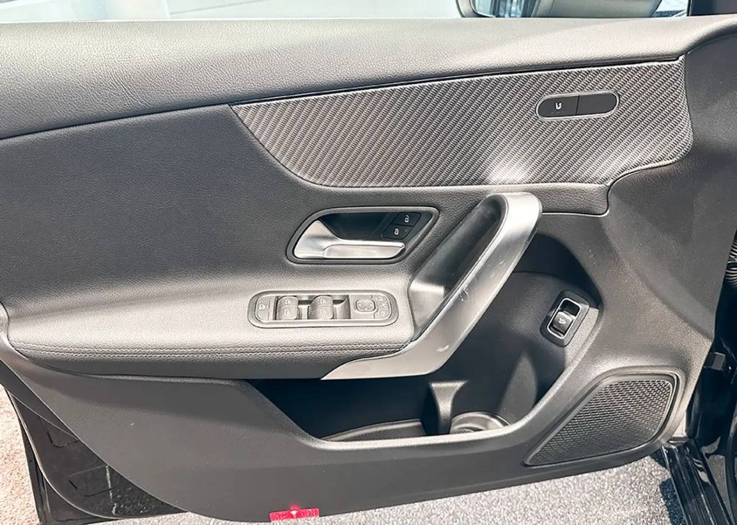 MERCEDES BENZ A220 4MATIC LIMO+Progressive+Multibeam+Pano