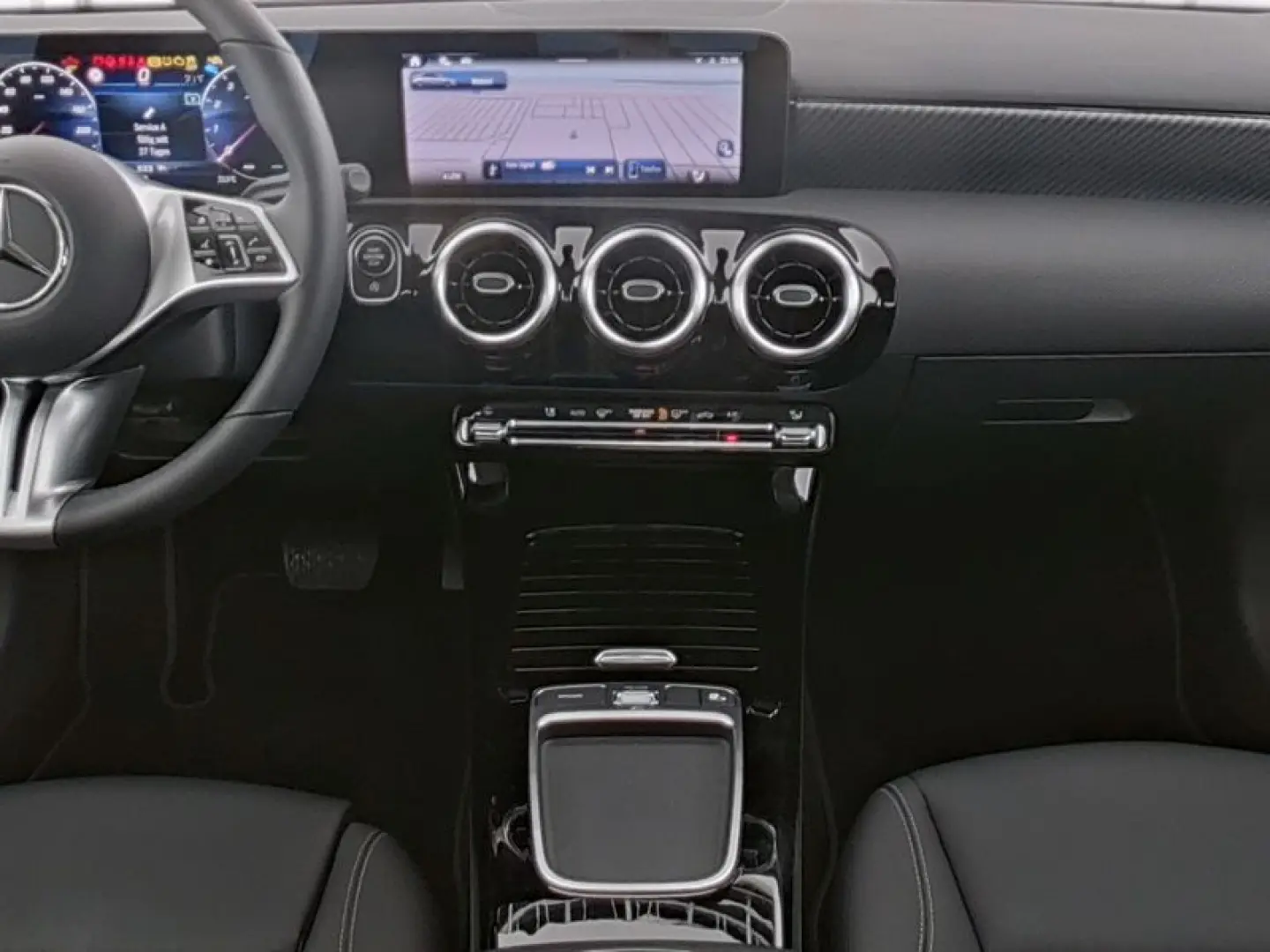 MERCEDES BENZ A220 4MATIC Limousine Progressive