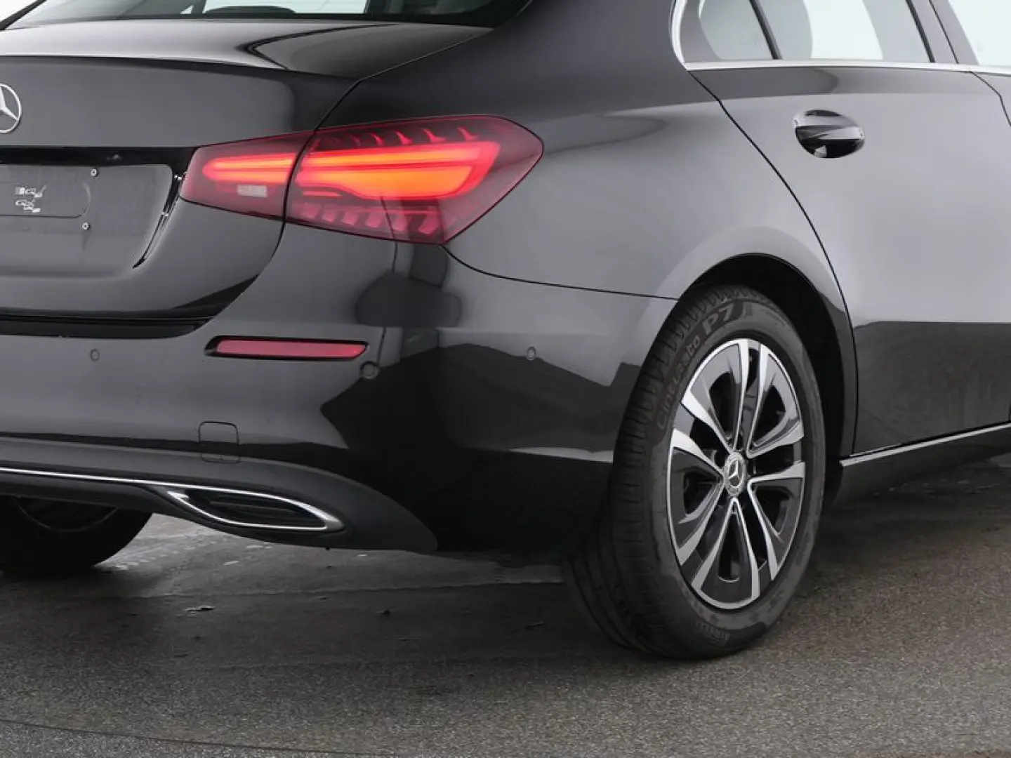 MERCEDES BENZ A220 4MATIC Limousine Progressive
