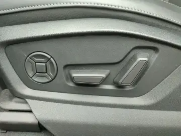Q8 SUV 50 TDI quattro S line*Matrix*HUD*B&O*AHK*