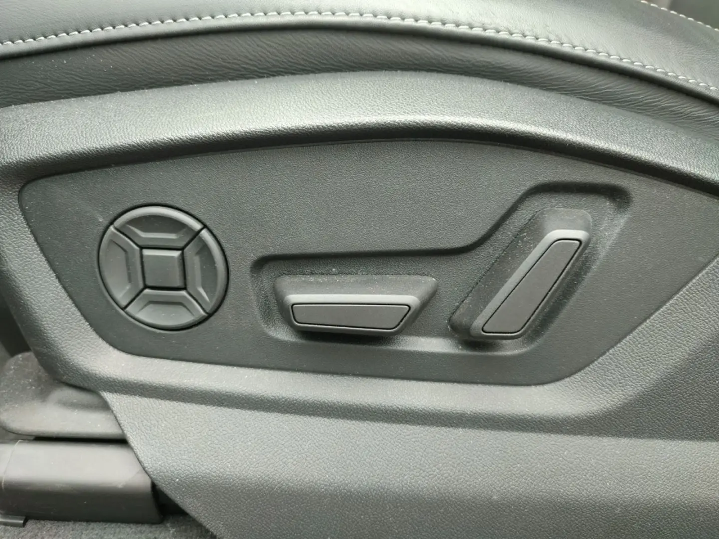 Q8 SUV 50 TDI quattro S line*Matrix*HUD*B&O*AHK*