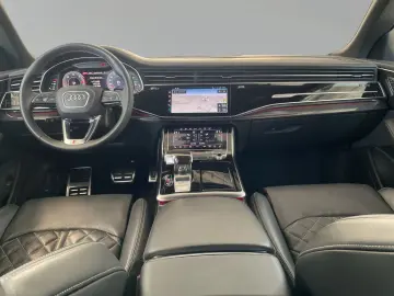 Q8 50 TDI qu Matrix AHK Memory HuD Pano Standhzg