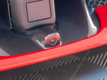 Ferrari SF90 Spider Tailor Made Ispirazioni 16